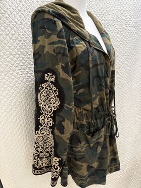 Savanna Jane Camouflage Jacket
